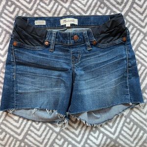 Madewell maternity (side panel) jean shorts